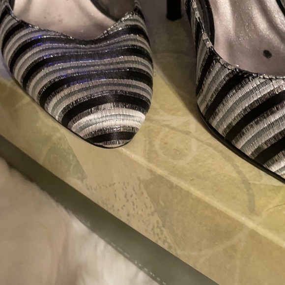 J. Renee, silver/black shoes, size 7. - Picture 3 of 6